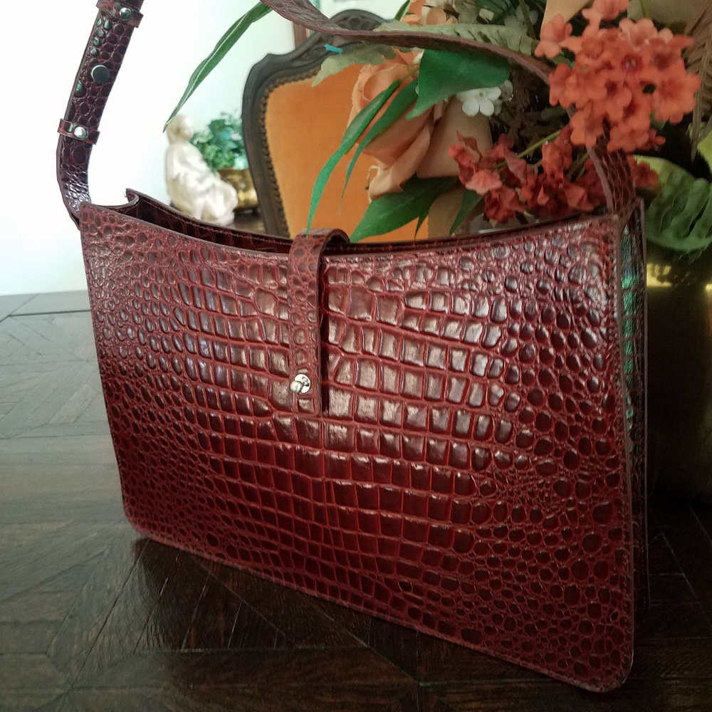 DKNY Brown Leather Croc Embossed Small Purse EUC